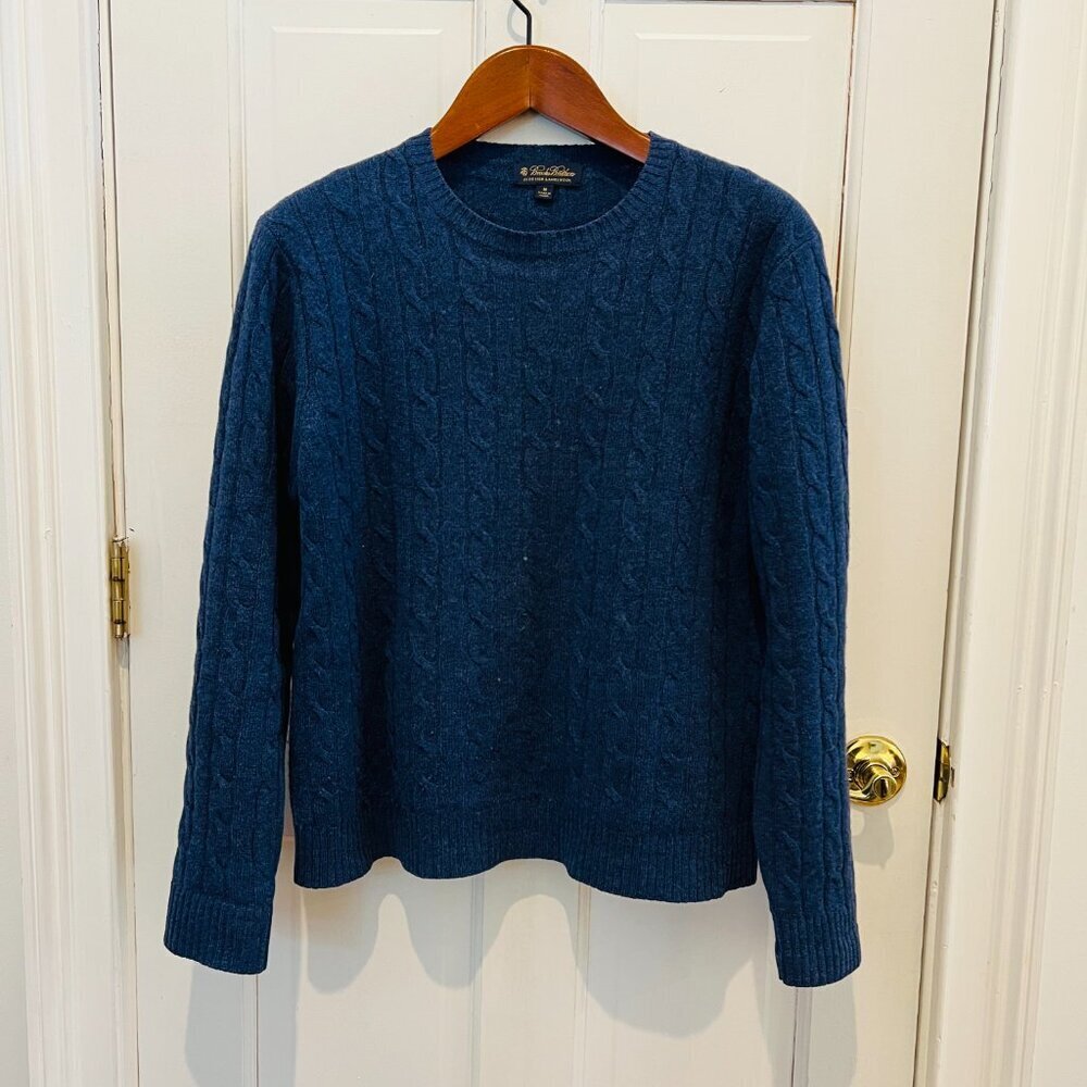 Vintage Brooks Brothers Scottish Lambswool Cable Knit Sweater Size Medium - Picture 6 of 16